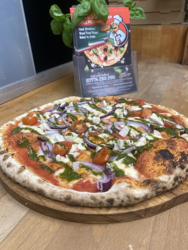 Pollo Pesto Pizza - Image 4